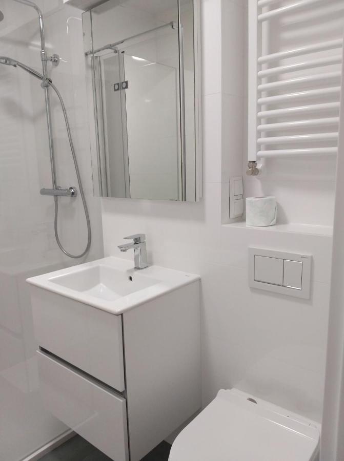 Apartament Perla Lägenhet Skawina Exteriör bild